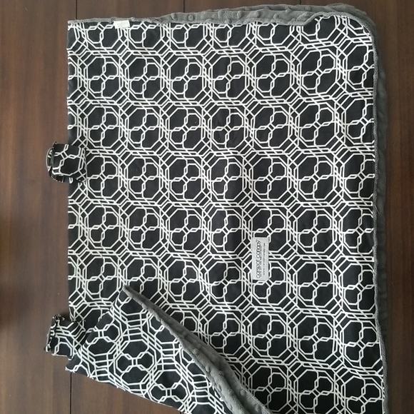 Carseat Canopy - Picture 1 of 2